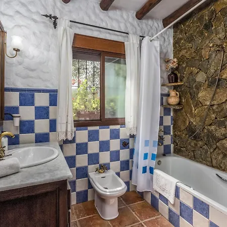 Cozy In With Kitchenette Algatocín